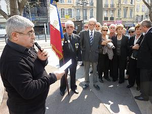 2012 03 26 (22) MARSEILLE MONUMENT DES MOBILES FUSILLADE DU 26 03 1962 A ALGER PAR GV
